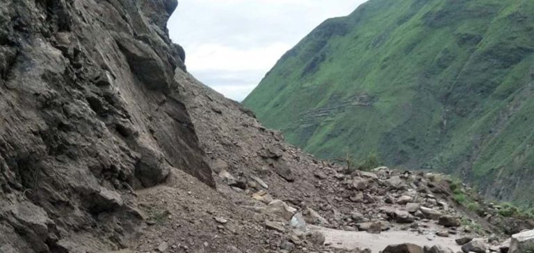 भारतले विस्फोटक पदार्थ निर्यातमा रोक लगाएको निर्णय फिर्ता