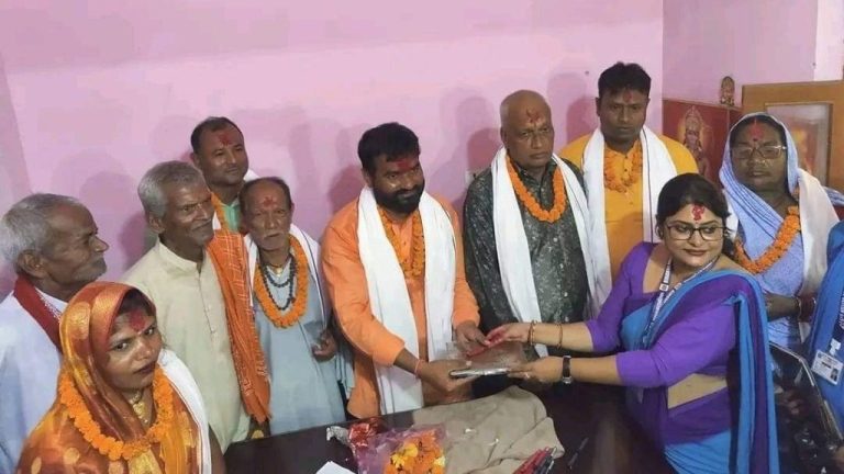 लुम्बिनी विकास कोषका पदाधिकारीद्वारा रामग्राम र पण्डितपुरको अवलोकन