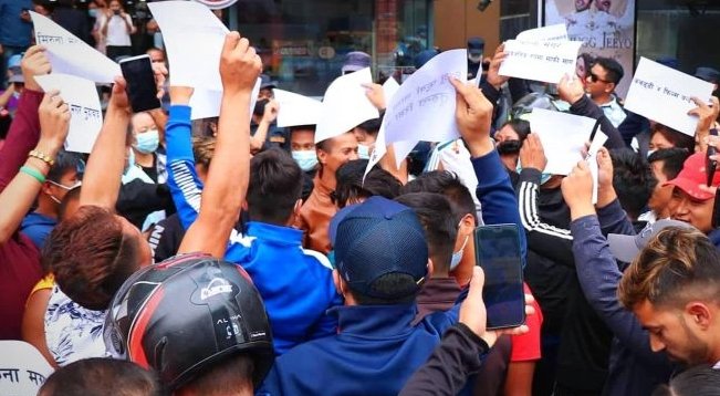 कबड्डी ४ की अभिनेत्री मिरुना विरूद्ध चाबहिलमा प्रदर्शन