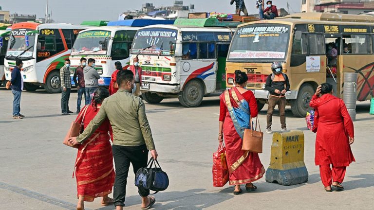 लामो दूरीको सार्वजनिक सवारीसाधनको भाडा घट्यो