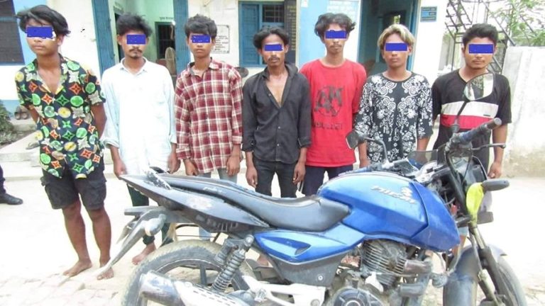 फेसबुक मार्फत भेट्न बोलाइ १६ वर्षीया किशोरी बलातकार गरेको आरोपमा ७ जना पक्राउ