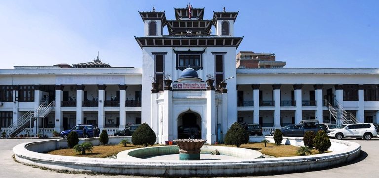 संघ र प्रदेशको निर्वाचन ३० कात्तिकमा गर्न आयोगको अनौपचारिक प्रस्ताव