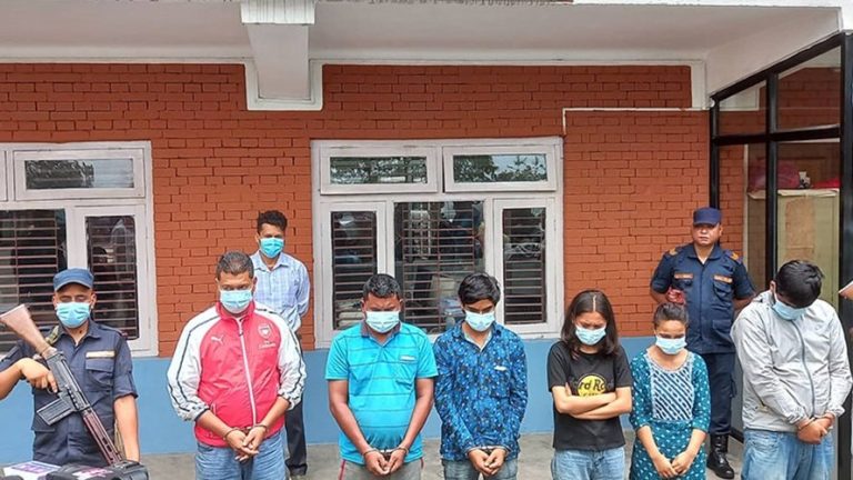 बीमा रकम पाउन दुर्घटनाको नाममा श्रीमान् को योजनाबद्ध हत्या, अभियुक्त पक्राउ