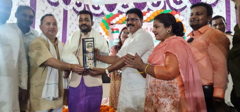 नवनियुक्त वन तथा वातावरण मन्त्री यादवद्वारा पर्सालाई ठूलो उपहार दिने घोषणा