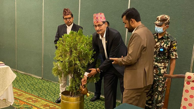 पर्वतीय समस्यालाई नेपालले अन्तराष्ट्रिय स्तरमा जोडदार रुपले उठाउनु पर्छ : वन मन्त्री यादव