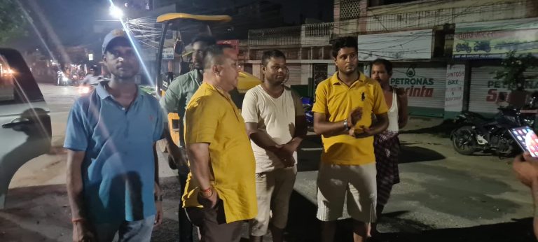 मुख्य सडकको मर्मत कार्य सुरु, नगरवासीको सुविधाका लागि रात र दिन हेरेर हुँदैन : मेयर सिंह