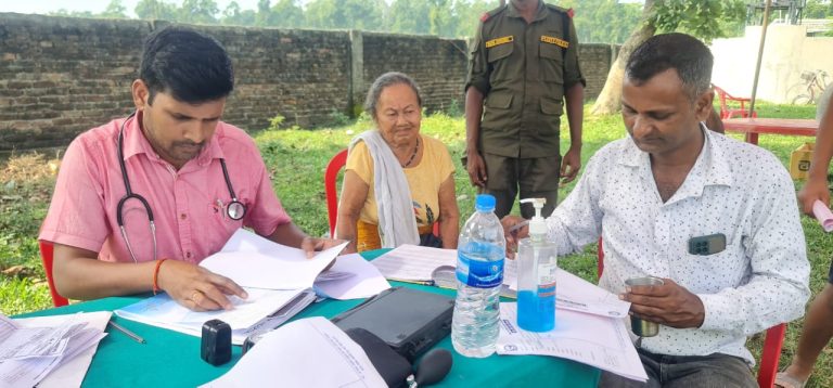 वीरगन्ज महानगरको “मेयर घरदैलो स्वास्थ्य कार्यक्रम” अभियान निरन्तर जारी