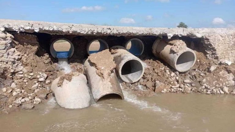 २५ लाखको पुल दुई महिना नपुग्दै भत्कियो