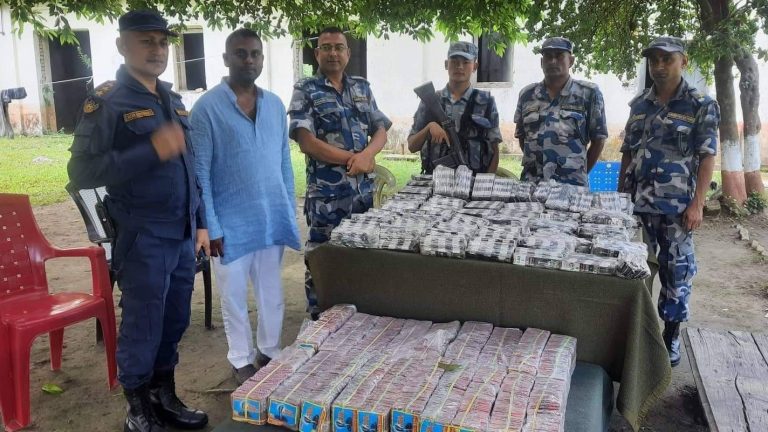सशस्त्र प्रहरी बलद्वारा भारीमात्रामा विष्फोटक पदार्थ पटाका बरामद