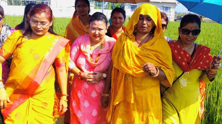 उम्मेदवार जिताउन समाजवादी महिला संघद्वारा चुनावी अभियानलाई तीव्रता