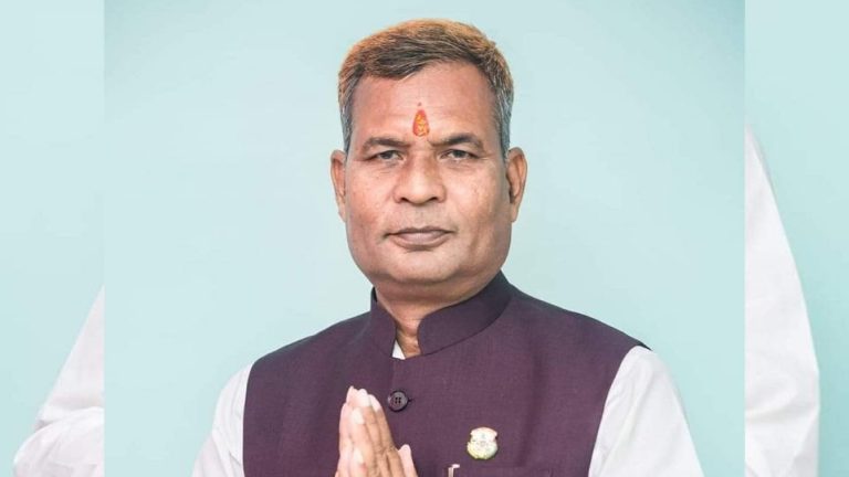 पर्सा : २ (ख) बाट प्रदेशसभा सदस्य पदमा कुर्मी दोस्रो कार्यकालका लागि निर्वाचित