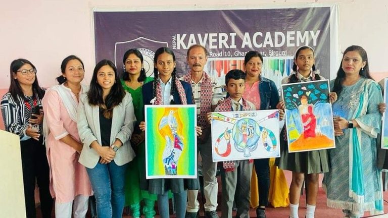 कावेरी एकेडेमीमा शान्ति पोस्टर प्रतियोगिता सम्पन्न, गौतम माविकी छात्रा विजयी