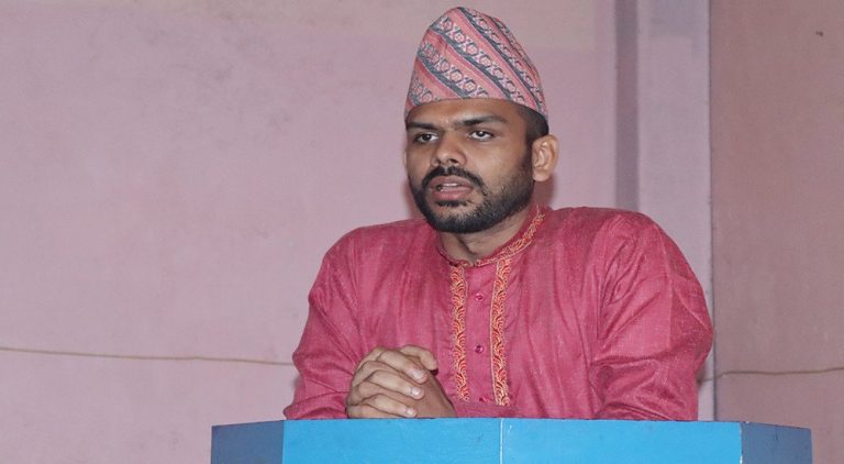 स्वतन्त्र उम्मेदवार ढकाल आफूलाई जोगाइदिन मागे जनतासँग गुहार