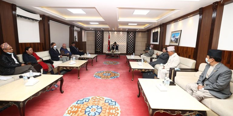 निर्वाचनपछि सत्ता गठबन्धनको बैठक आज पहिलाेपटक बस्दै ।