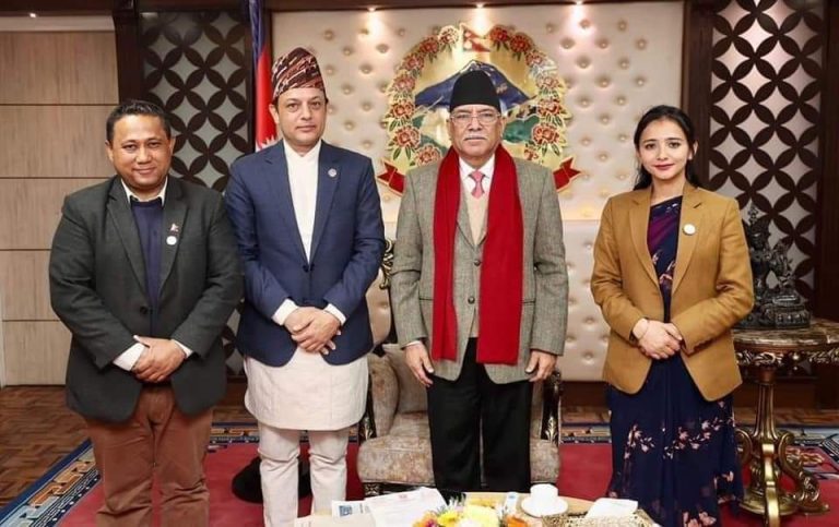 रास्वपाका तीन मन्त्रीले दिए राजीनामा