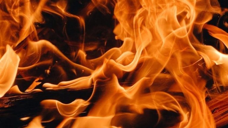 अस्पतालको आगलागीमा परि तीन जनाको मृत्यु करिब ३२ जना घाइते