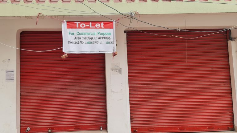 व्यावसायिक मन्दी र घरबेटीको किचलोका कारण धमाधम सटर तथा गोदाम खाली हुँदै
