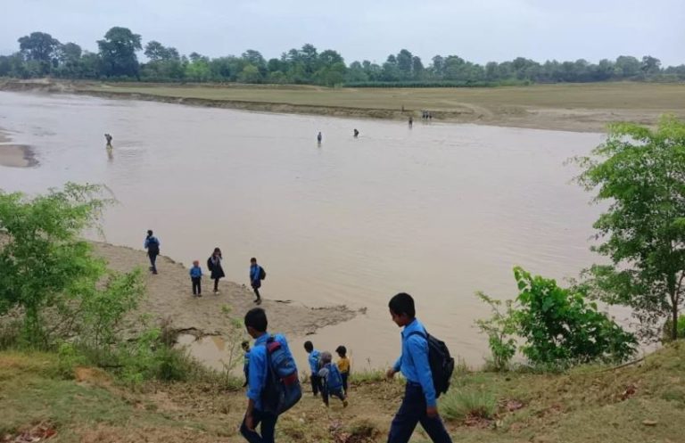 विद्यालयमै आवासीय सुविधापछि पढ्नका लागि दैनिक छ घण्टा हिड्नुपर्ने बाध्यता हट्यो
