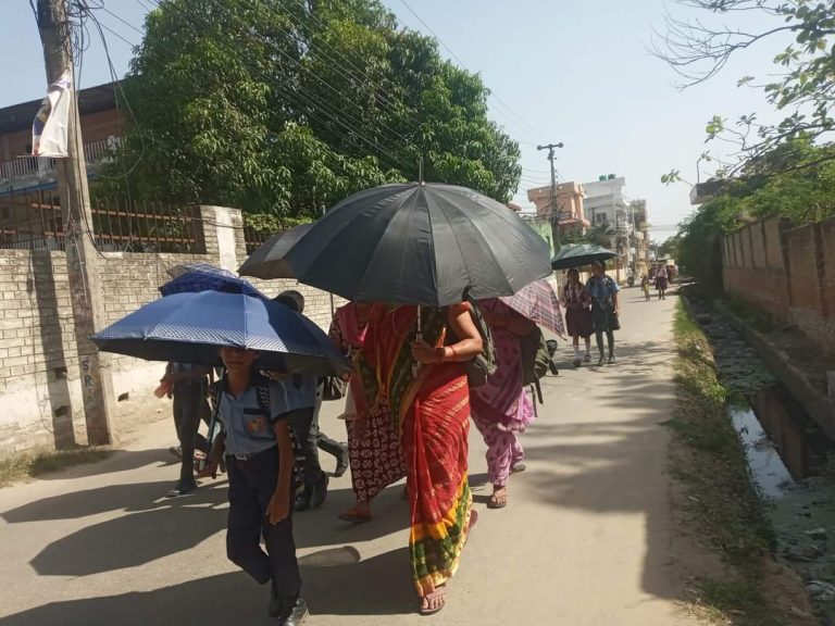 गर्मी कम नभएपछि वीरगञ्जका बिधालयहरु थप एक साता बन्द
