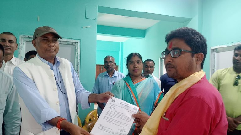 प्रसौनी गाउँपालिकामा ३३ जना स्वयम्सेवक करार शिक्षक नियुक्त