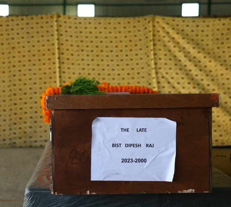 इजरायलमा मारिएका नेपालीहरू मध्ये तीन जनाको शव नेपाल आइपुग्यो