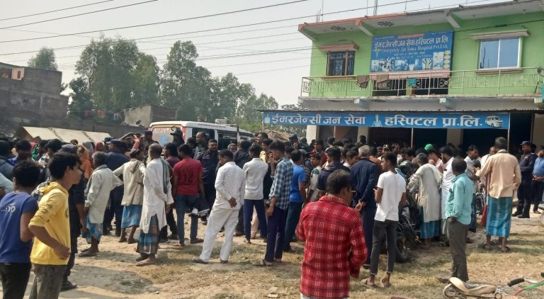 शल्यक्रिया गर्दा महिलाको मृत्युपछि हस्पिटल बन्द गरी सञ्चालक र चिकित्सक फरार