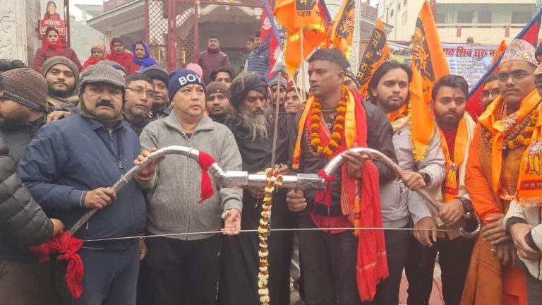 ११ जना युवाहरु पैदल अयाेध्या यात्रामा, मेयर सिंहले गरे विदाई