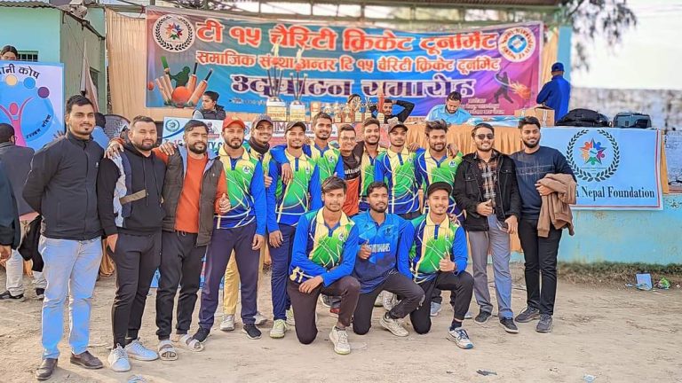 सान्भी फाउन्डेसनलाई हराउँदै फाइनलमा पुग्यो एम.एस धोनी फ्यान क्लब