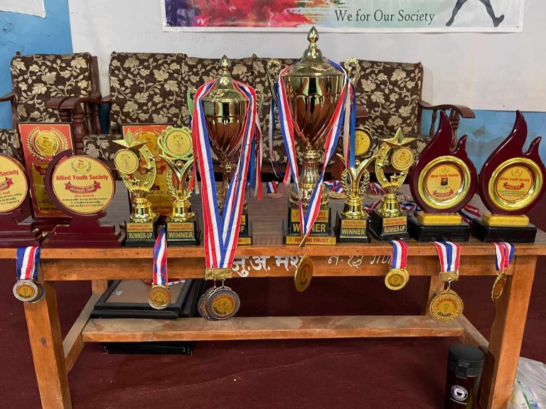 अलाईड युथ सोसाइटीको आयोजनामा अन्तरविद्यालय ब्याडमिन्टन प्रतियोगीता हुँदै