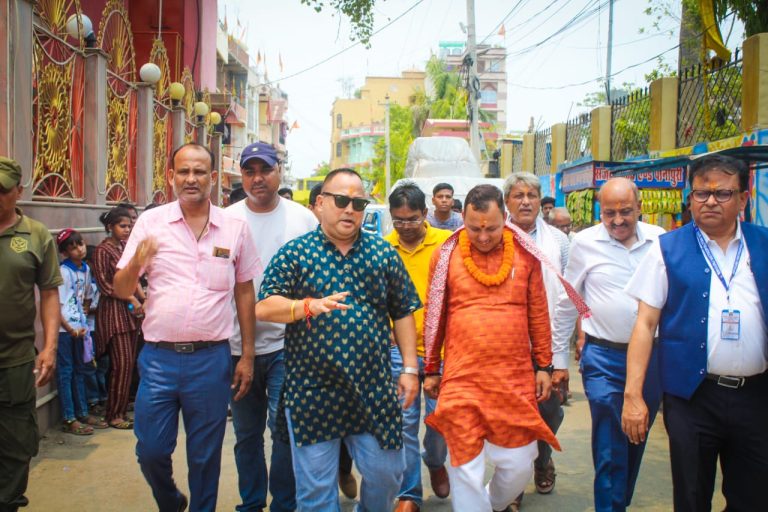 अयोध्याधामका मुख्य आचार्य वीरगंजमा, मेयरले गराए धार्मिक स्थलको अवलोकन