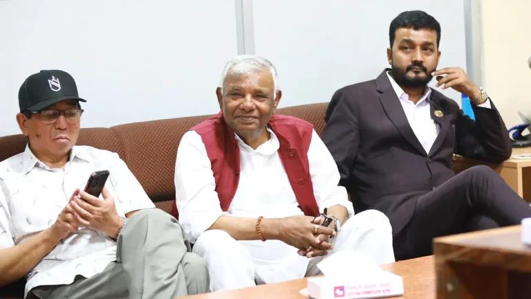 जसपालाई पाएन ’मुठ्ठी’ चुनाव चिह्न, अर्कै रोज्न आयोगको आग्रह