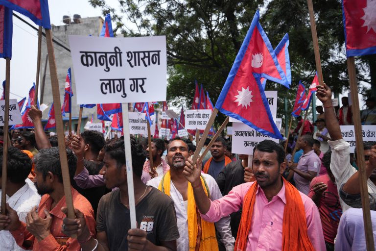 कबाड व्यवसायीले गरे काठमाडौंमा प्रदर्शन