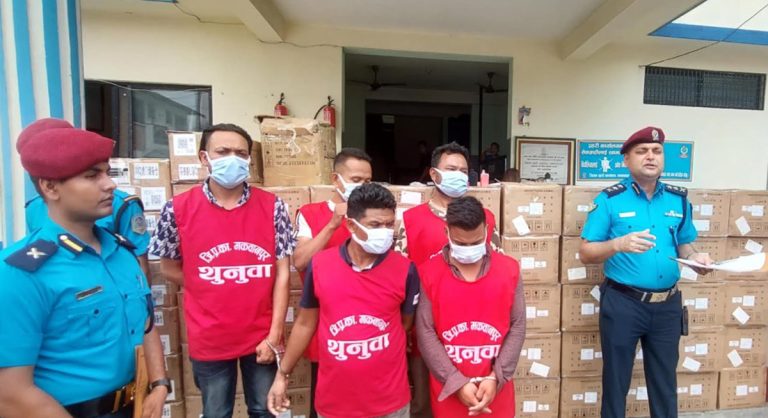 दुई करोड बढीको अवैध भेपसहित ५ जना हेटौंडाबाट पक्राउ