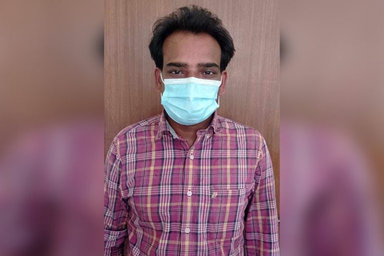 आफ्नै श्रीमतीको घाँटी थिची हत्या गरेको आरोपमा एक जना पक्राउ