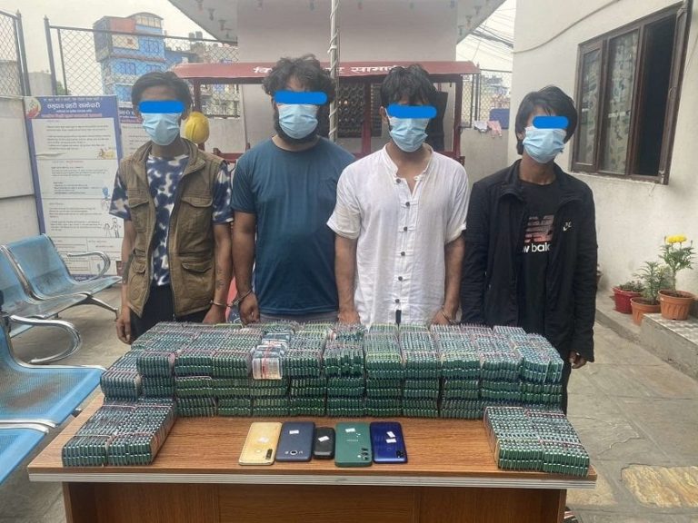 लागु औषध ट्रामाडोलसहित ४ जना पक्राउ