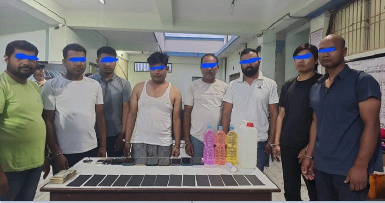 नक्कली नोट बनाउँदै गर्दा भारतीय सीमा क्षेत्रबाट आठ जना पक्राउ