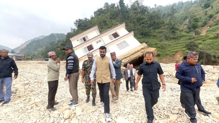 मन्त्री यादवद्वारा पनौतीमा बाढी प्रभावित संरचनाको काम फास्ट ट्र्याकमा अघि बढाउन निर्देशन