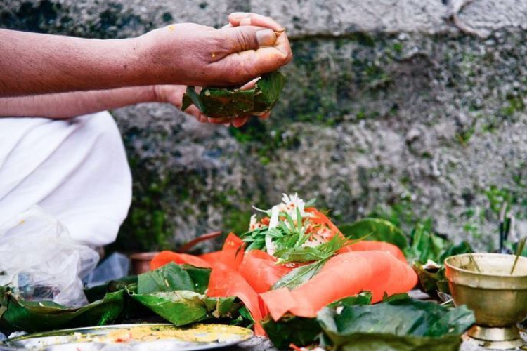 तर्पण पिण्डदानका साथ आज साेह्रश्राद्ध सकिँदै, भोलिबाट बडादशैँ सुरु हुने