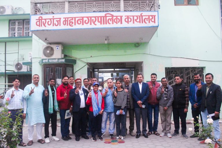 वीरगंज महानगरले गर्यो क्रिकेटर साना र एसईईमा सर्वाेत्कृष्ट बनेकी रियालाई सम्मान