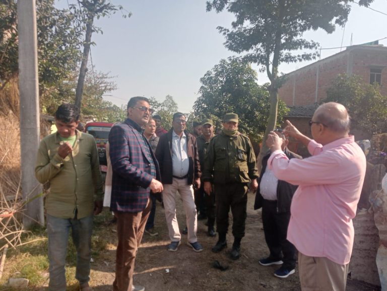 मेयरको निर्देशनपछि सकियो विन्दवासिनीमा निर्माण हुन लागेको सडकको साइट क्लियरेन्स, अब धमाधम सडक बन्ने