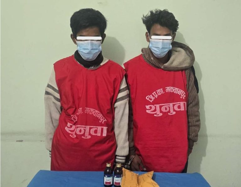 बाराका एक युवकसहित मकवानपुरबाट दुइ जना पक्राउ