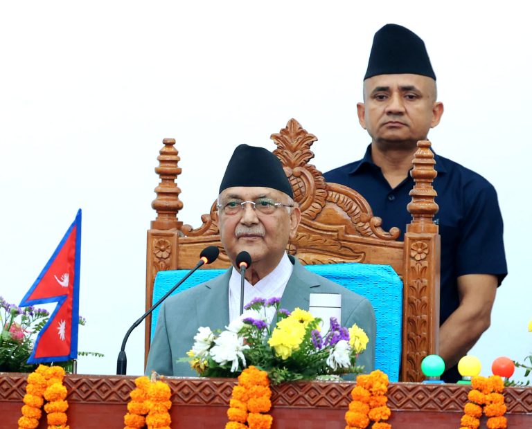 सरकार ढल्ने त कुरा छोडिदिनुस्, हल्लिँदा पनि हल्लिँदैन: प्रधानमन्त्री