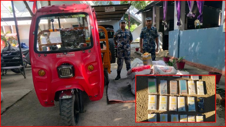 ई-लोडर, मोटरसाइकल र ठूला मात्रामा सामानसहित ११ लाखभन्दा बढीको अवैध सामान नियन्त्रणमा
