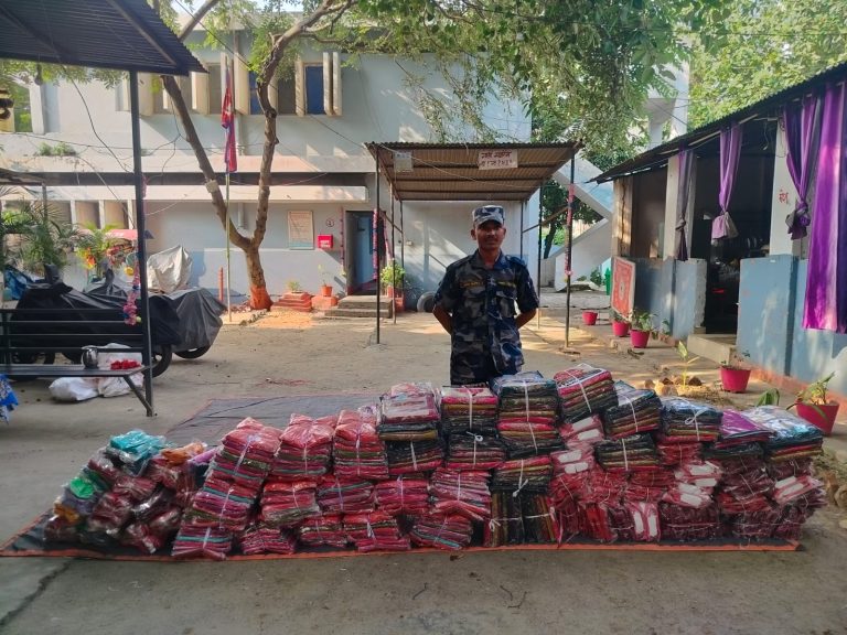 वीरगञ्जमा सशस्त्र प्रहरी बल र भन्सार टोलीद्वारा अवैध सामान नियन्त्रण