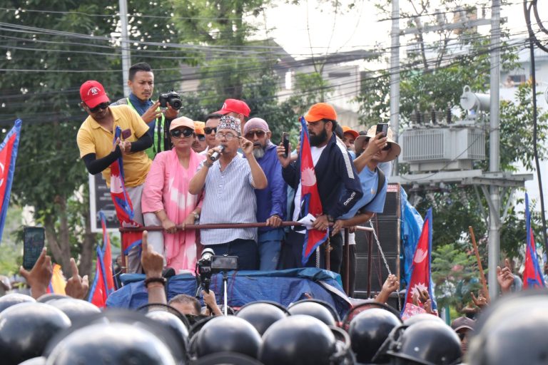 कमल थापा नियन्त्रणमुक्त नगरे भोलिबाट काठमाडौं ठप्प हुन्छ: राजेन्द्र लिङ्देन
