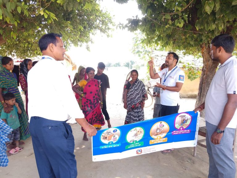 लालपर्साको डोम बस्तीमा स्वास्थ्य चौकीद्वारा जनचेतना कार्यक्रम सम्पन्न