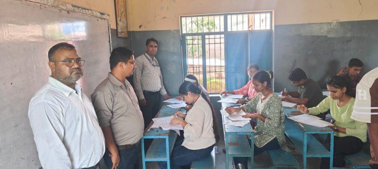 कक्षा ९ र ११ का लागि वीरगंजमा छात्रवृत्ति परीक्षा सम्पन्न, छिट्टै नतिजा प्रकाशन हुने