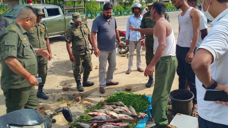 हैजा नियन्त्रणका लागि वीरगञ्ज महानगरको कडाइ, बजार क्षेत्रको अनुगमनमा सक्रिय टोली