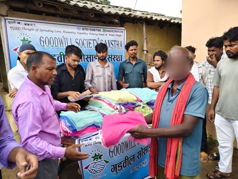 वीरगञ्ज ३१ मा गुडविल सोसाइटीद्वारा ५० थान मच्छरदानी वितरण