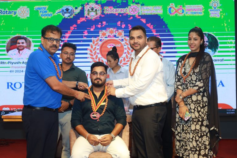 अमित सर्राफको अध्यक्षतामा रोटर्याक्ट क्लब अफ शंकराचार्यको दोस्रो पदस्थापन समारोह सम्पन्न